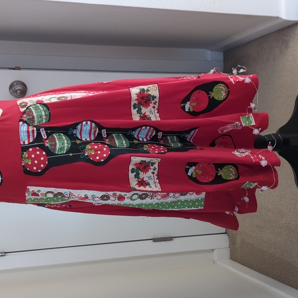Ugly Christmas Dress - Picture 3 of 6